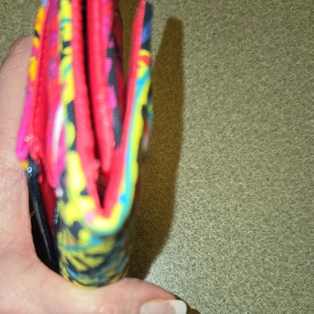 NWOT Vera Bradley Colorful Quilted Women's Wallet - Picture 7 of 13